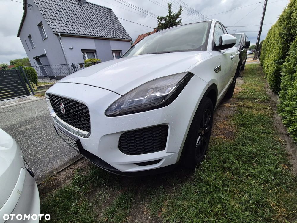 Jaguar E-Pace - 9