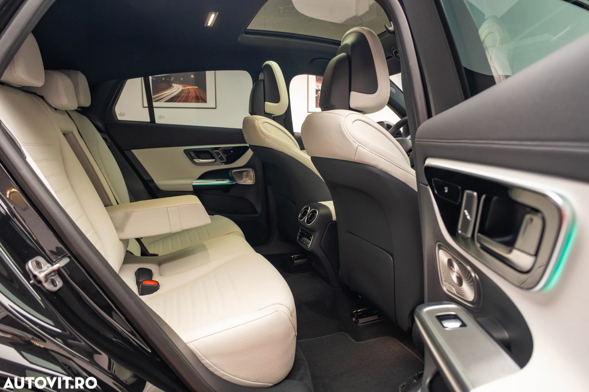 Mercedes-Benz GLC 220 d 4MATIC MHEV - 30