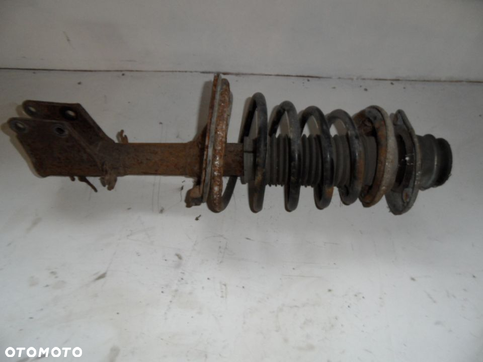 MCPERSON PRAWY LEWY PRZOD DOBLO I  1.9 JTD - 8