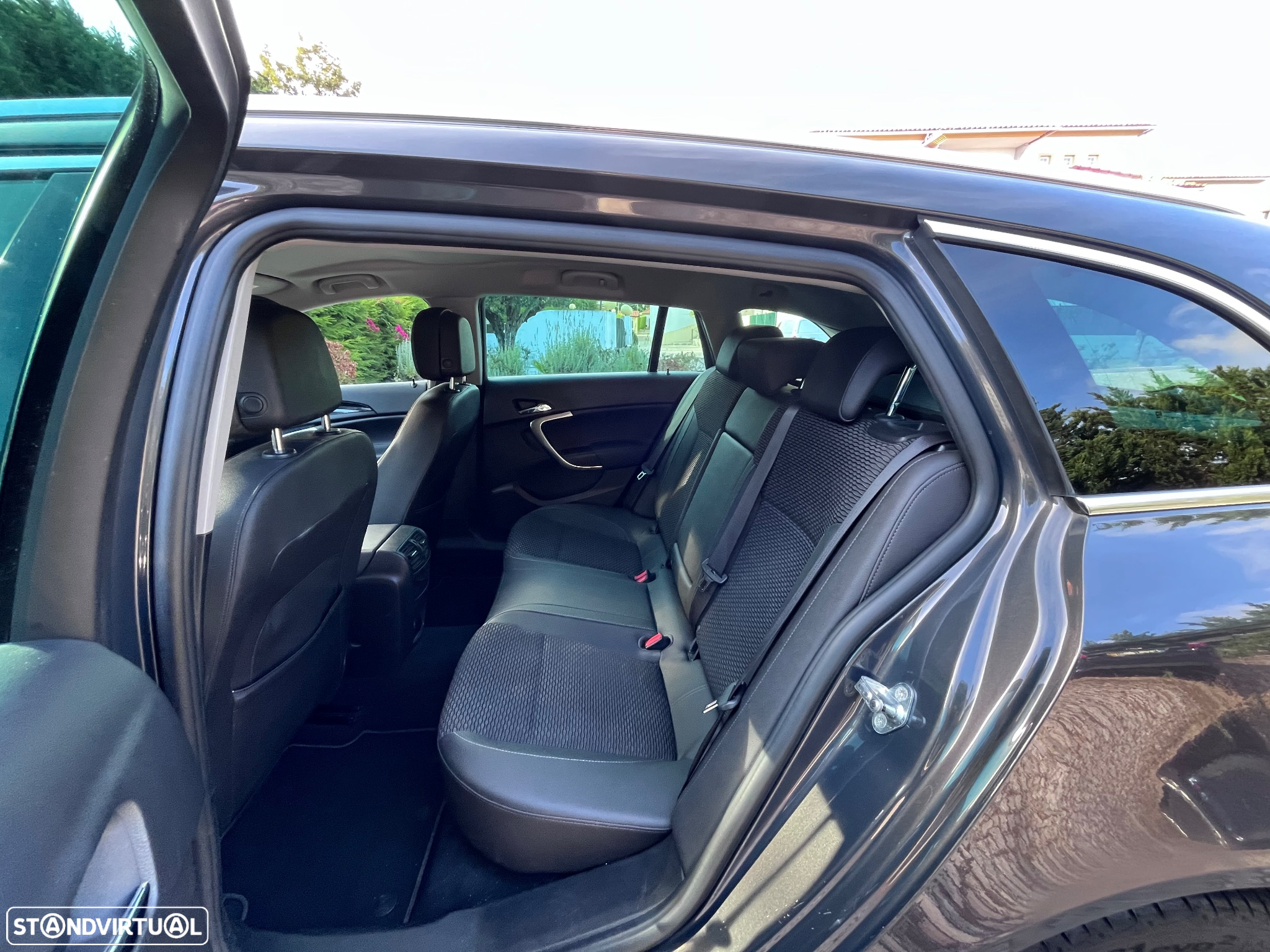 Opel Insignia Sports Tourer 1.6 CDTi Cosmo S/S - 8