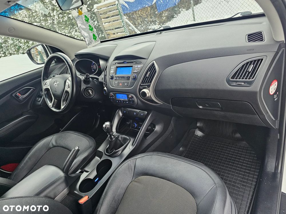 Hyundai ix35 1.7 CRDi Style 2WD - 24