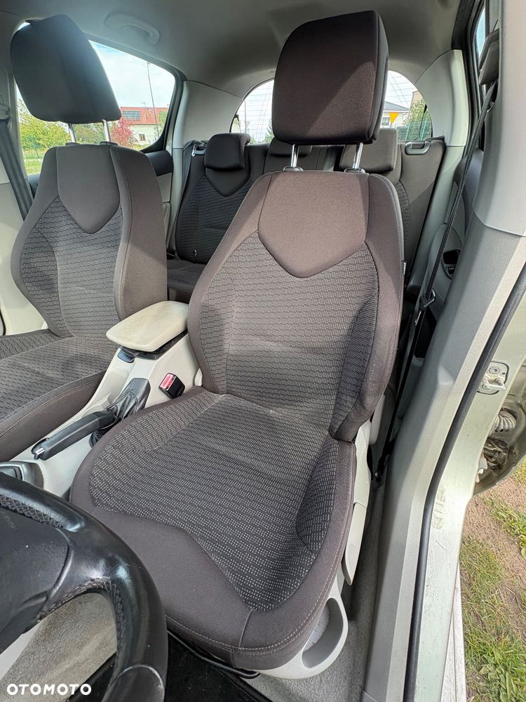 Peugeot 308 - 14