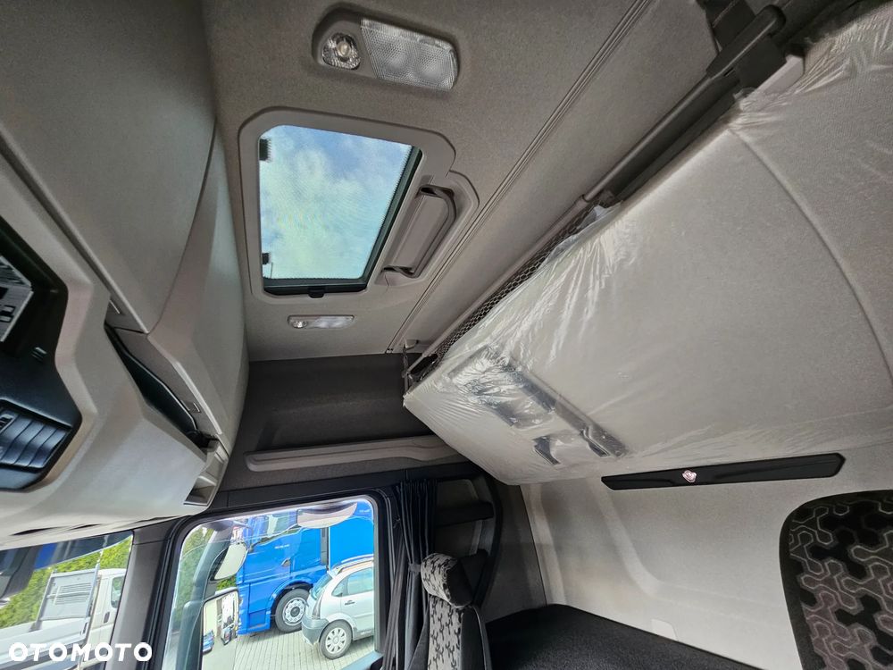 Scania R530 V8 XENON LEDY RETARDER KLIMA POST.HYDRAULIKA! - 25