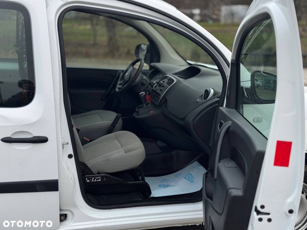 Renault Kangoo Maxi - 17