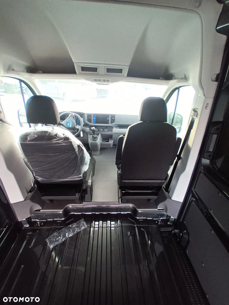 Volkswagen Crafter - 10