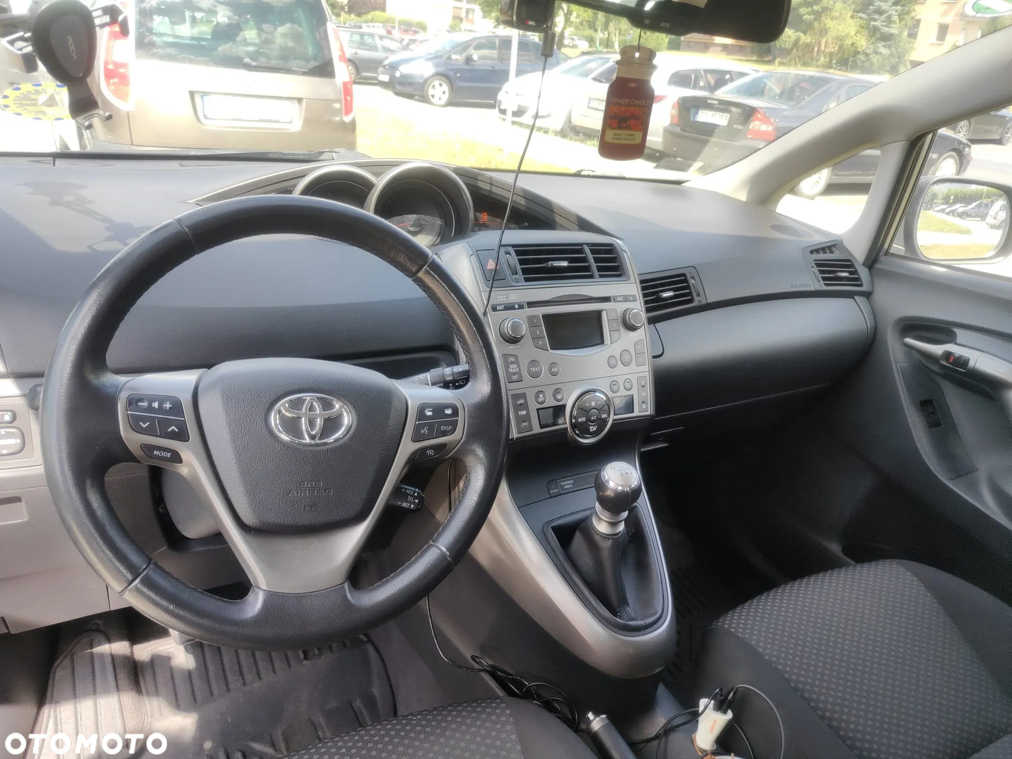 Toyota Verso 1.8 Sol plus 7os - 3