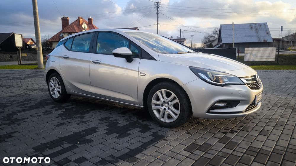 Opel Astra 1.6 CDTI Enjoy - 8