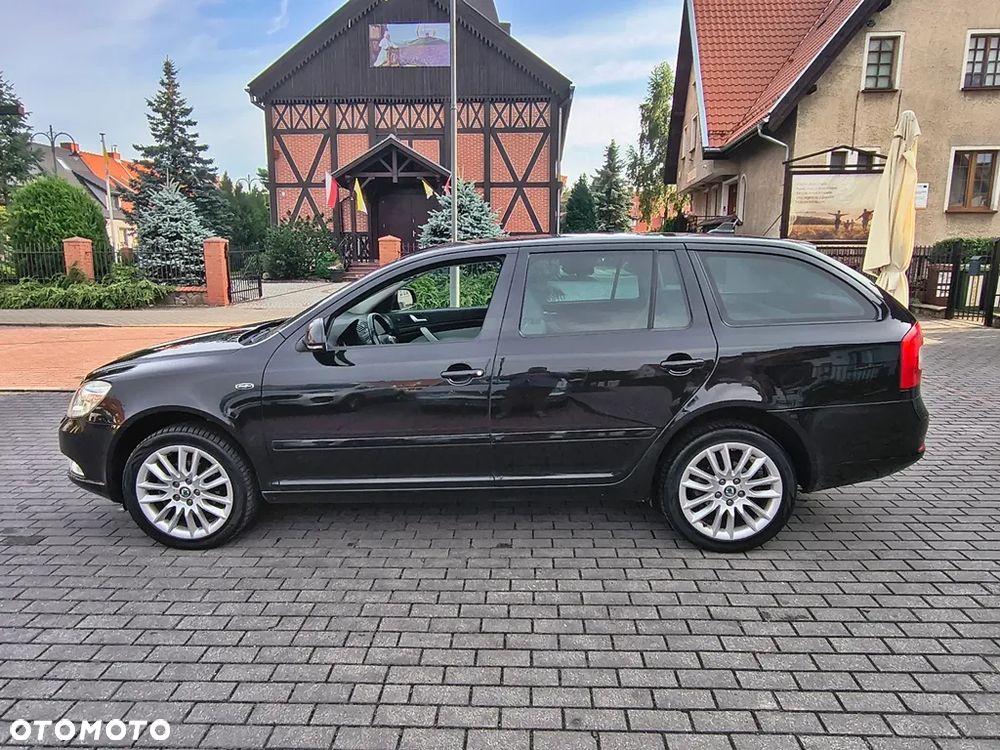 Skoda Octavia 2.0 TDI DPF DSG Laurin & Klement - 4