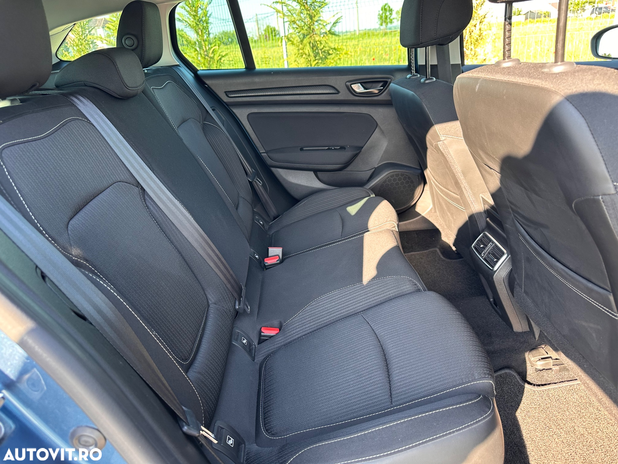 Renault Megane ENERGY TCe Business - 7