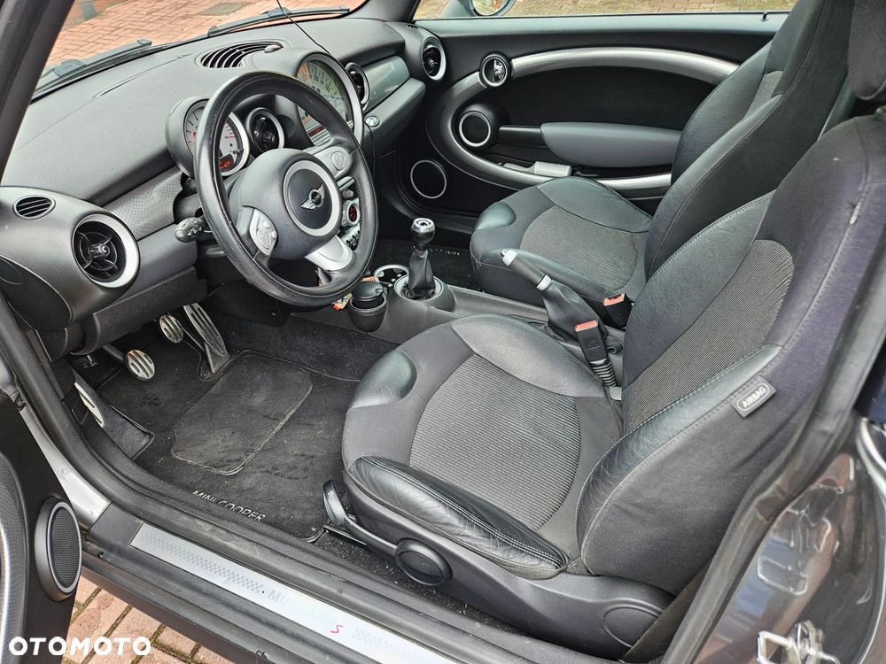 MINI Cooper S Standard - 7