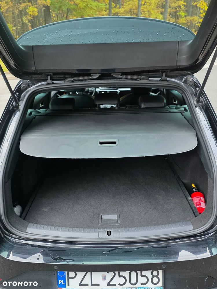 Seat Leon 2.0 TDI FR Black S&S DSG - 10