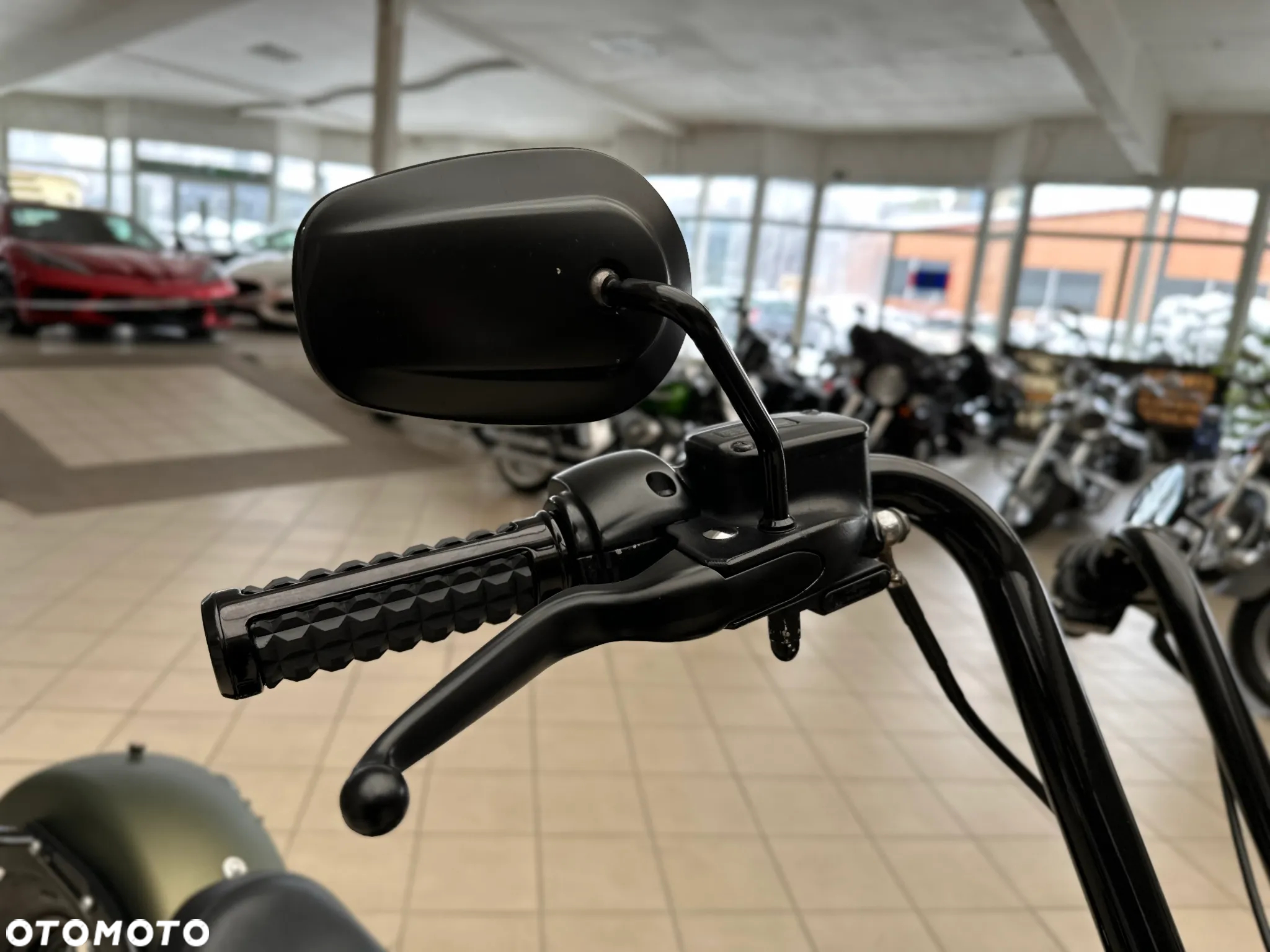 Harley-Davidson Softail Slim - 25