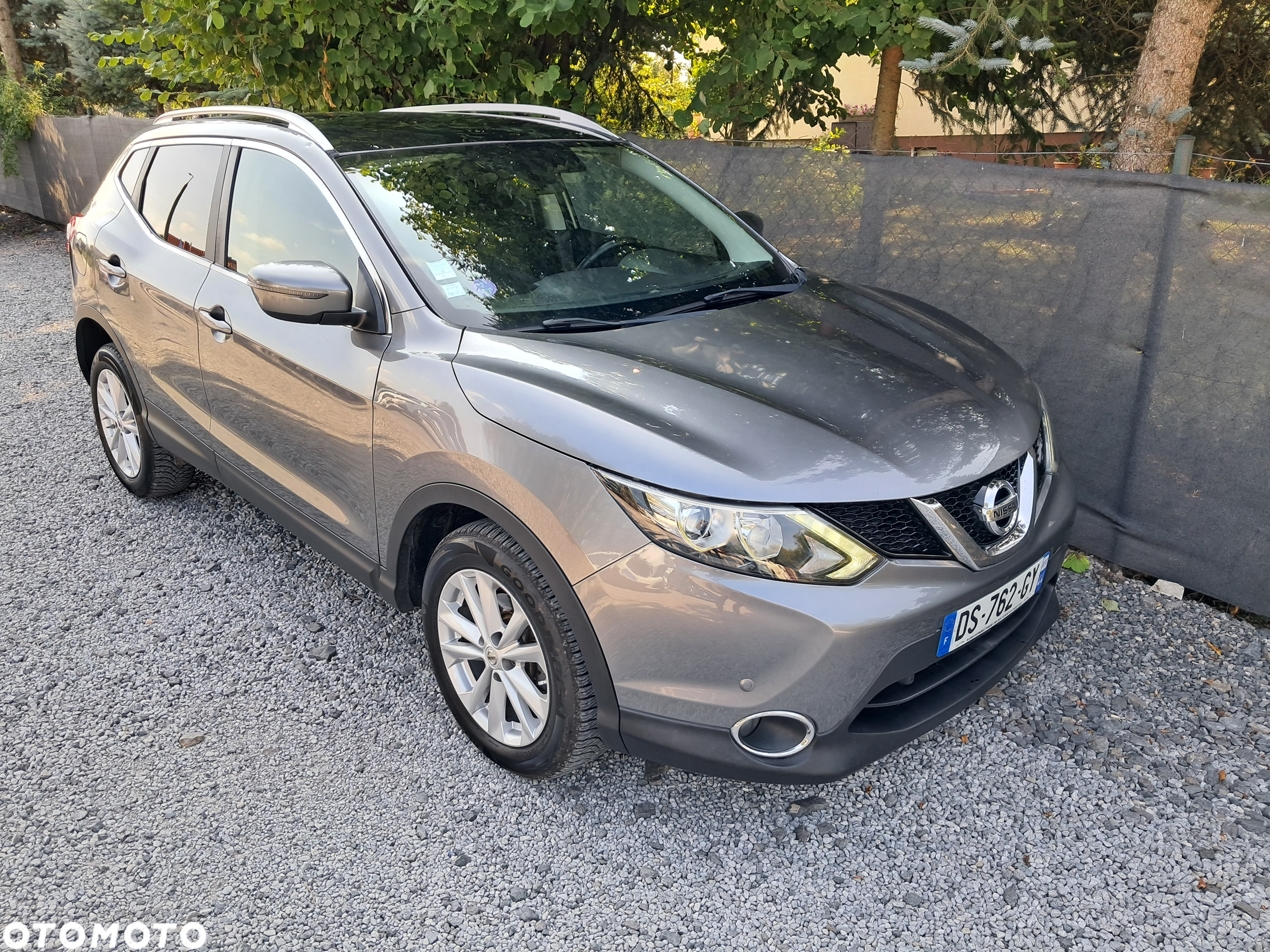 Nissan Qashqai - 2