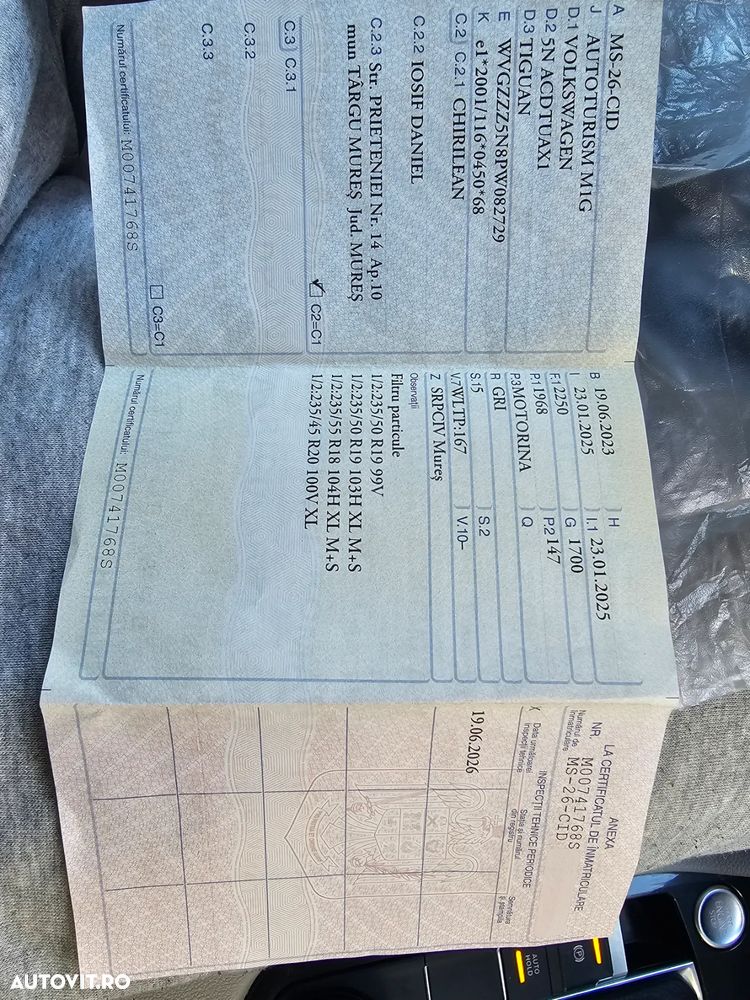 Volkswagen Tiguan 2.0 TDI SCR DSG 4Motion Elegance - 24