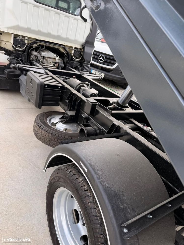 Mitsubishi Canter TRibasculante - 10