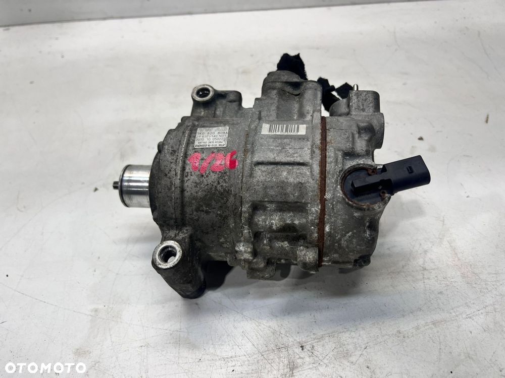 SPRĘŻARKA KOMPRESOR KLIMATYZACJI AUDI VOLKSWAGEN SEAT SKODA 1K0820808A 1/26 - 1