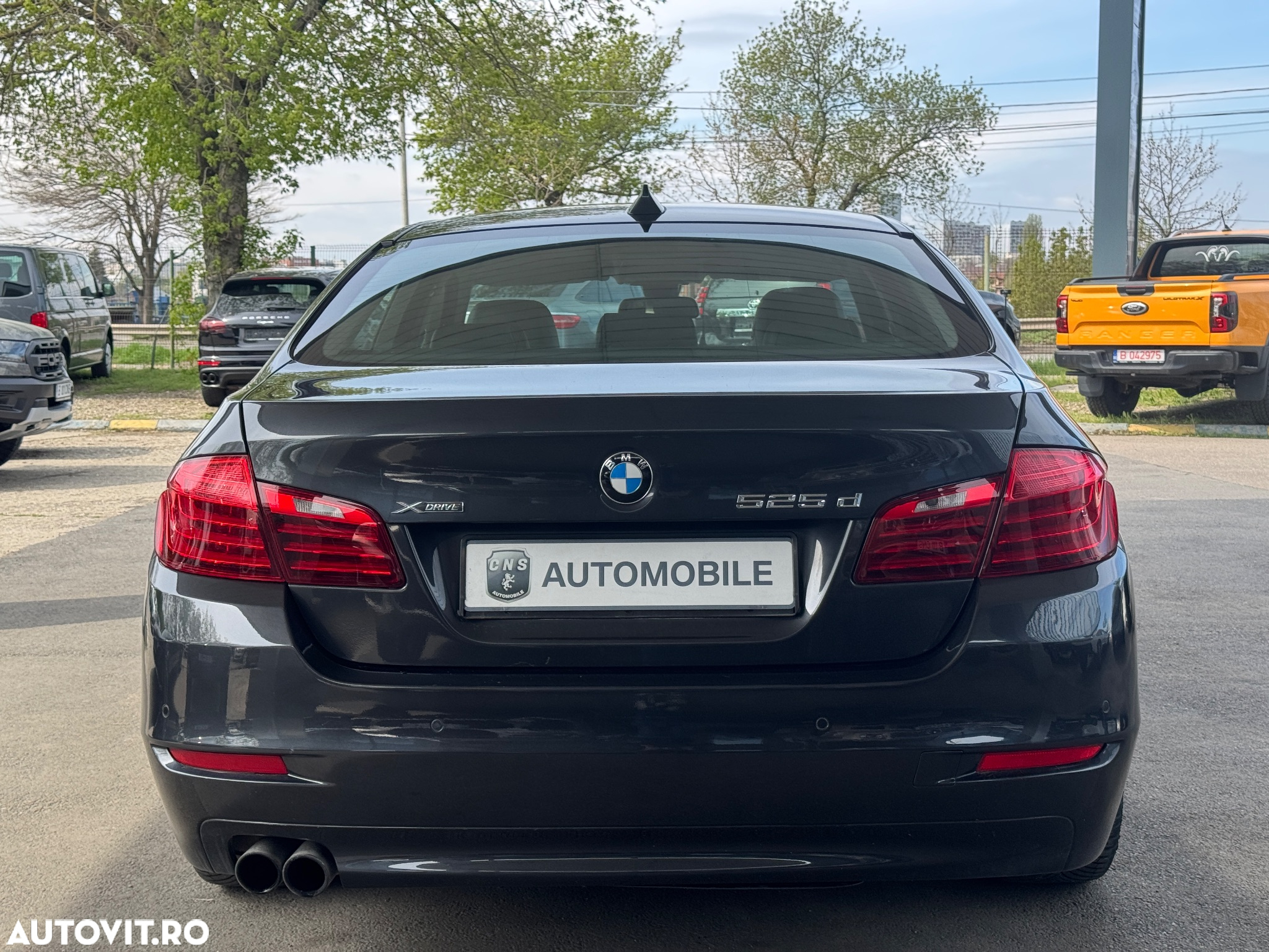 BMW Seria 5 525d xDrive AT - 8