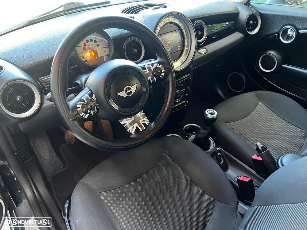 MINI Clubman Cooper SD - 8