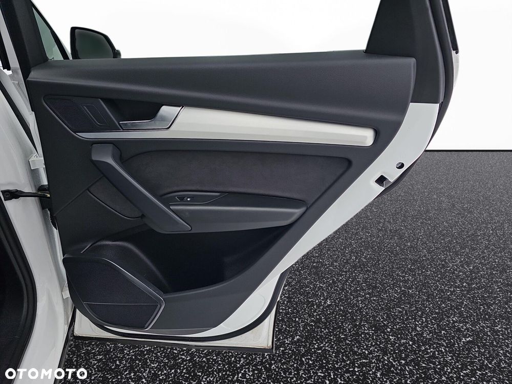 Audi Q5 Sportback - 28