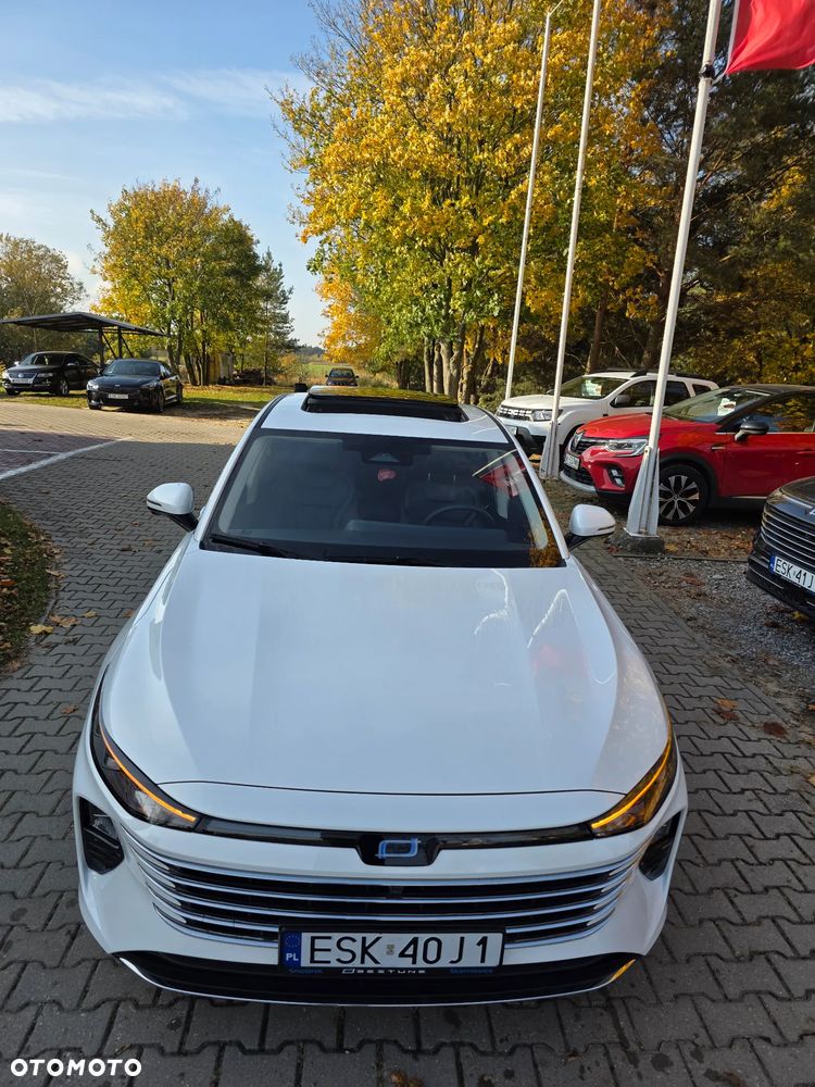Bestune B70 2.0T Elegance - 14