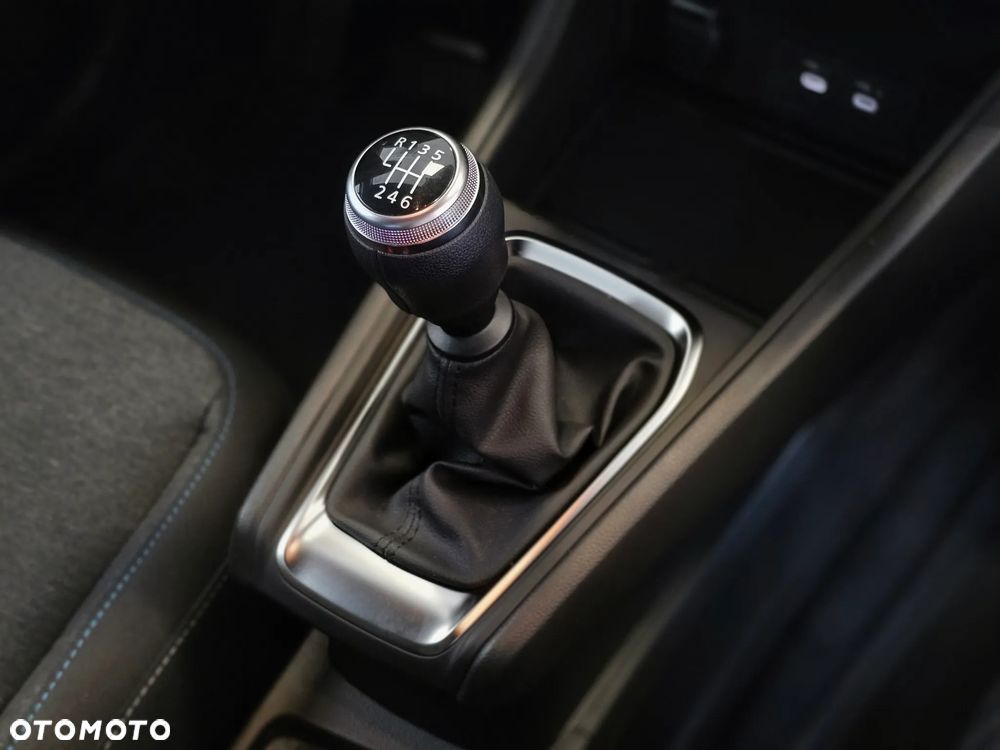 Renault Captur - 26