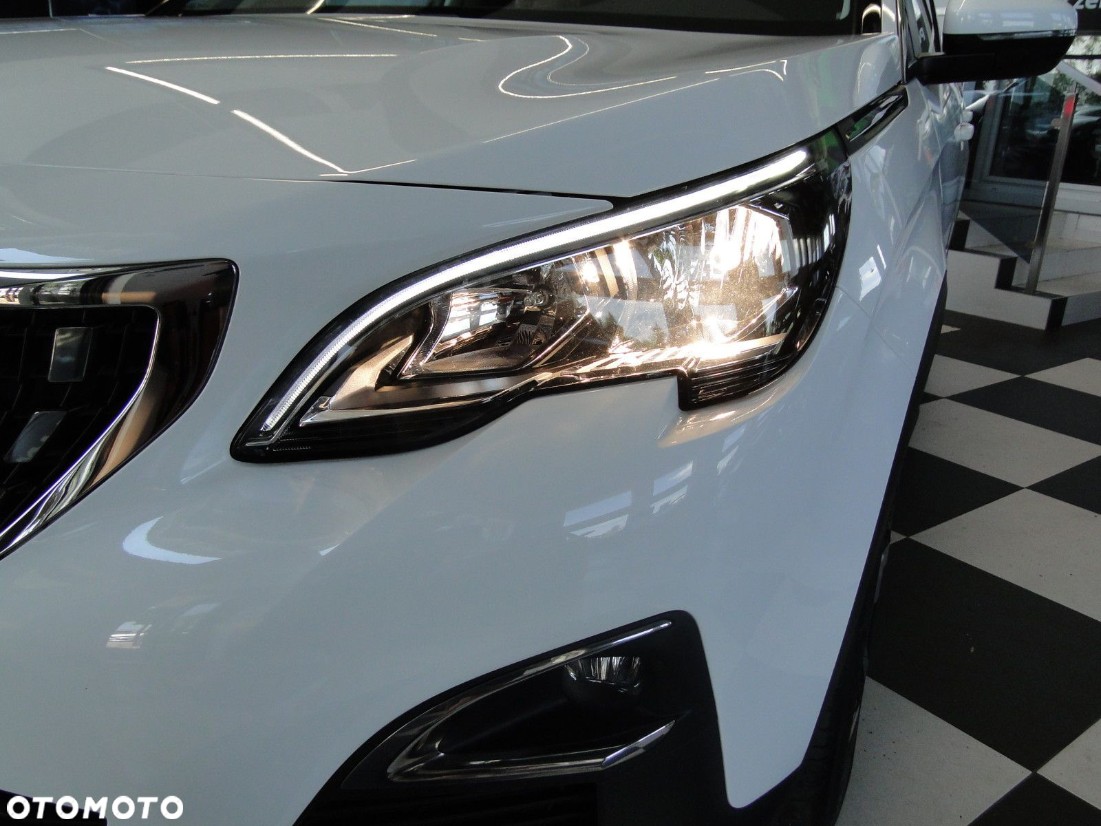 Peugeot 3008 - 36