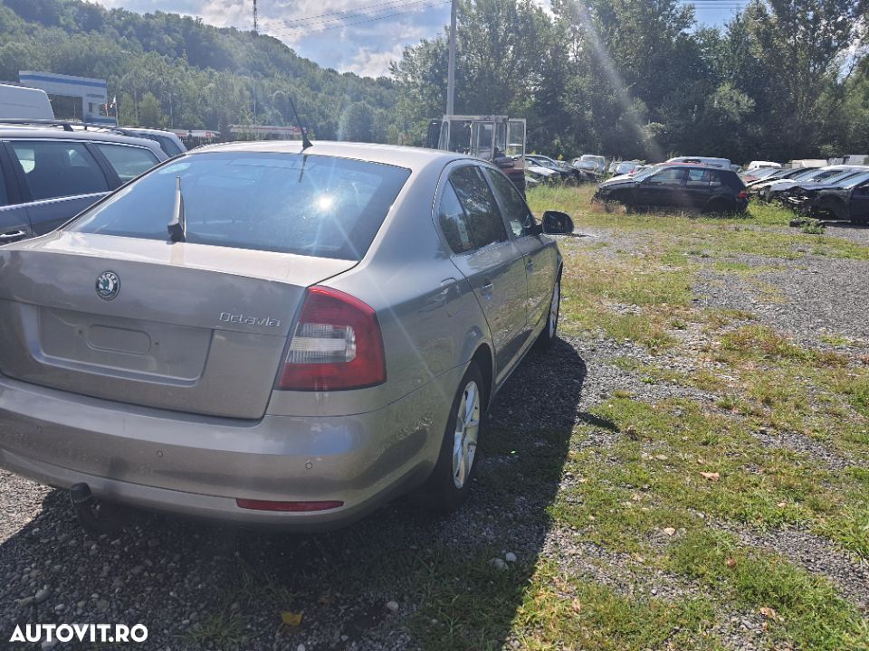 Motor Skoda Octavia  1.6 TDI  an 2011 Facelift. - 5