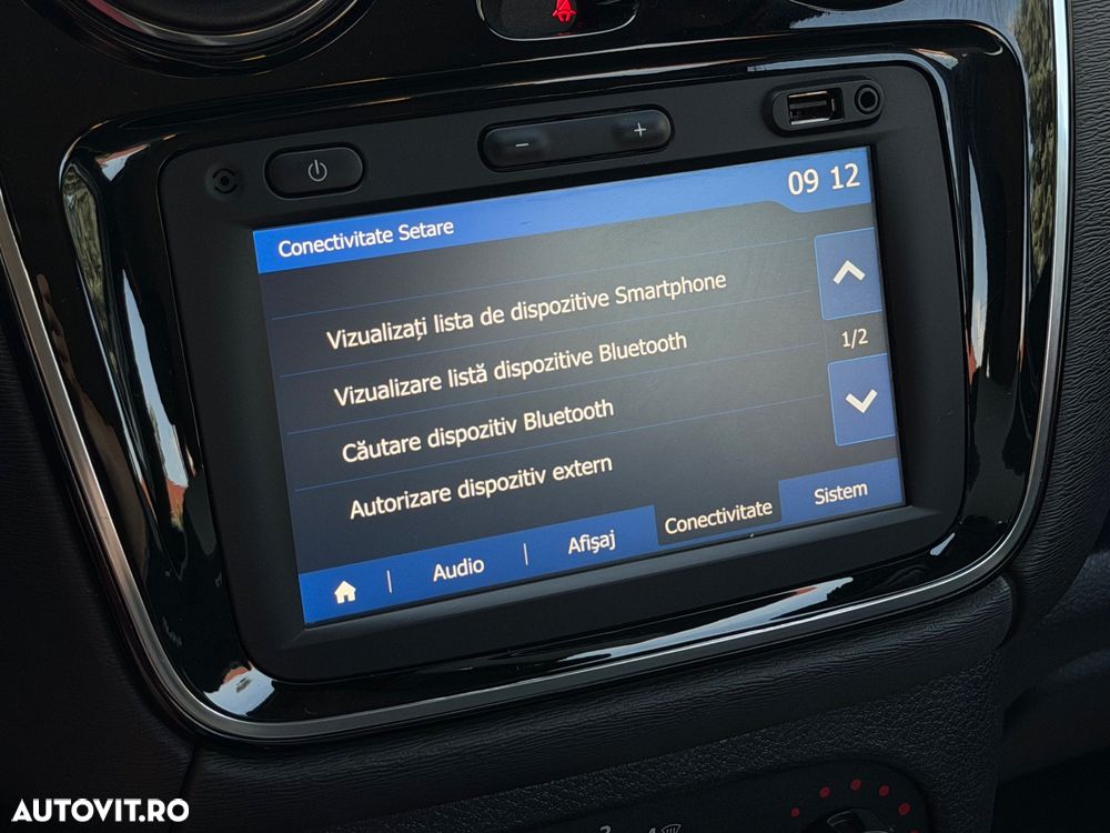Dacia Lodgy TCe 130 GPF Stepway - 29