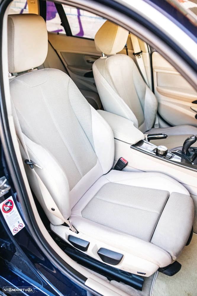 BMW 325 d Auto Pack M - 26