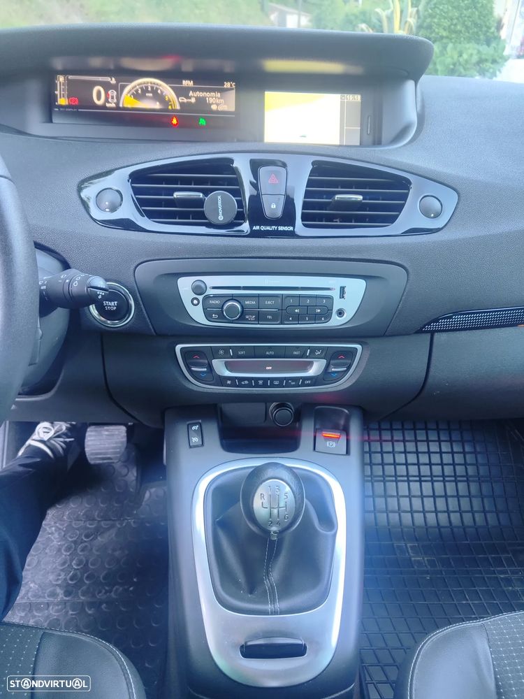 Renault Scénic 1.5 dCi Sport SS - 12