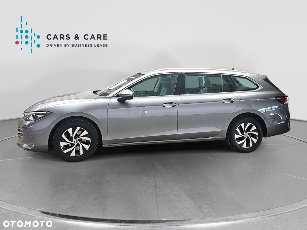Volkswagen Passat - 31