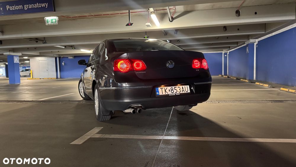 Volkswagen Passat 1.8 TSI Highline - 5