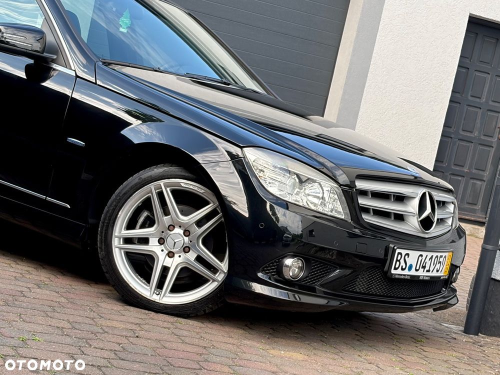 Mercedes-Benz Klasa C 180 Kompressor Automatik BlueEFFICIENCY Special Edition - 9