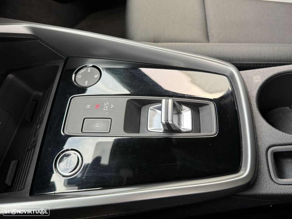 Audi A3 Limousine 30 TFSI S line S tronic - 46