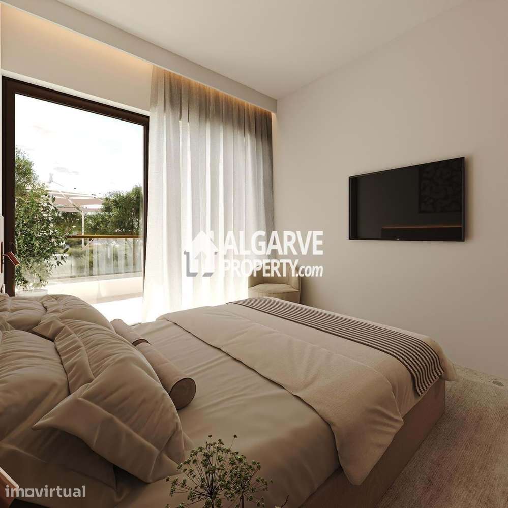 Espaçoso Apartamento T2 com Terraço Privado em Carvoeiro - Grande imagem: 4/25