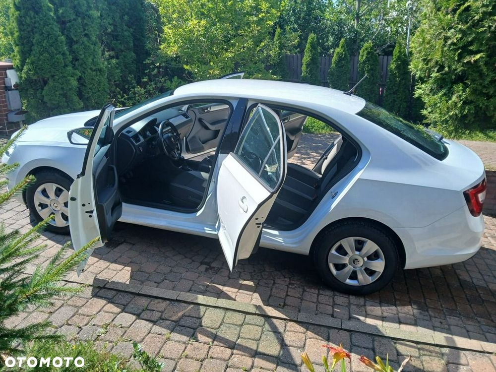 Skoda RAPID Spb 1.0 TSI Ambition - 2