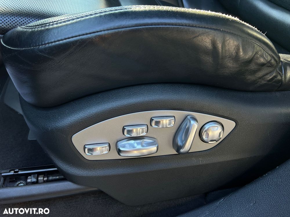 Porsche Cayenne Turbo V8 4.8L Aut. - 15