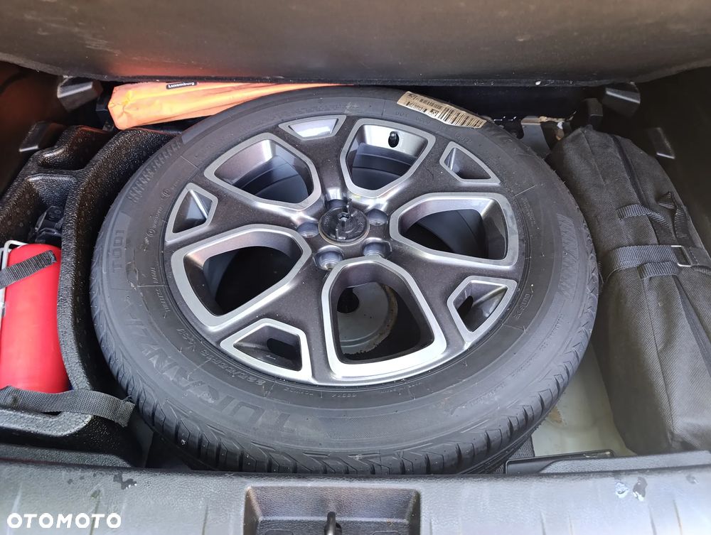 Jeep Renegade 1.6 E-TorQ Longitude - 23