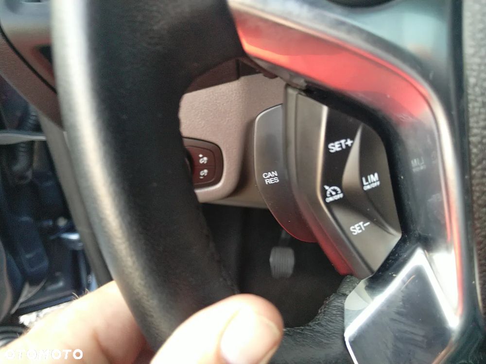 Ford Tourneo Connect - 25