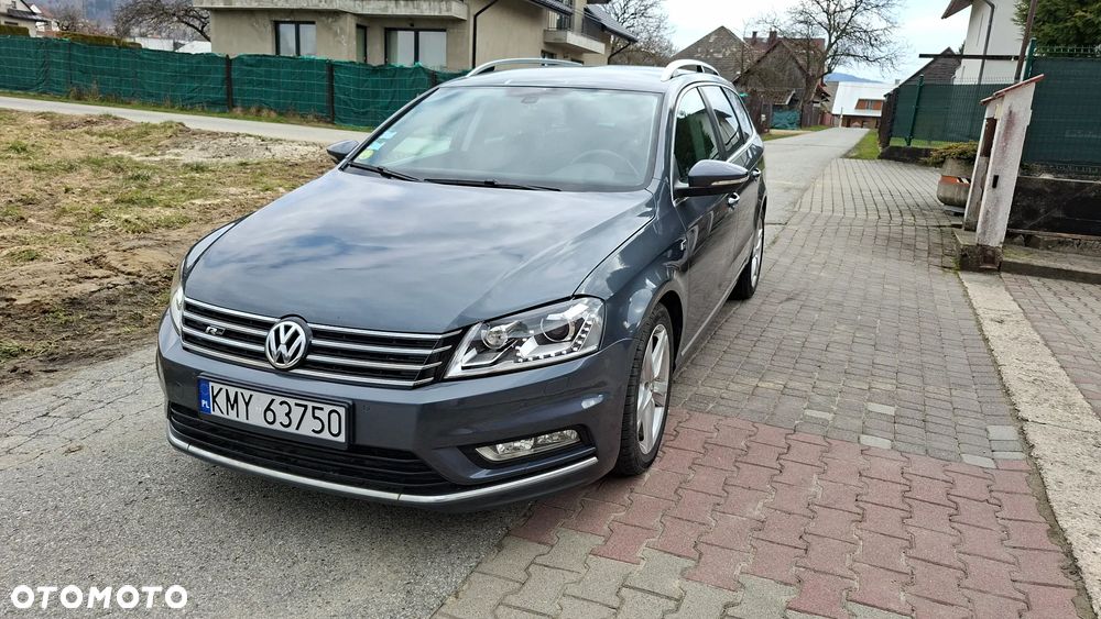 Volkswagen Passat 2.0 TDI DPF DSG Individual Chrom - 14
