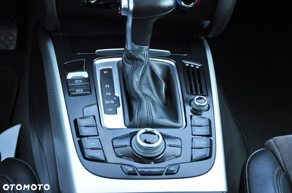 Audi A4 Allroad - 33