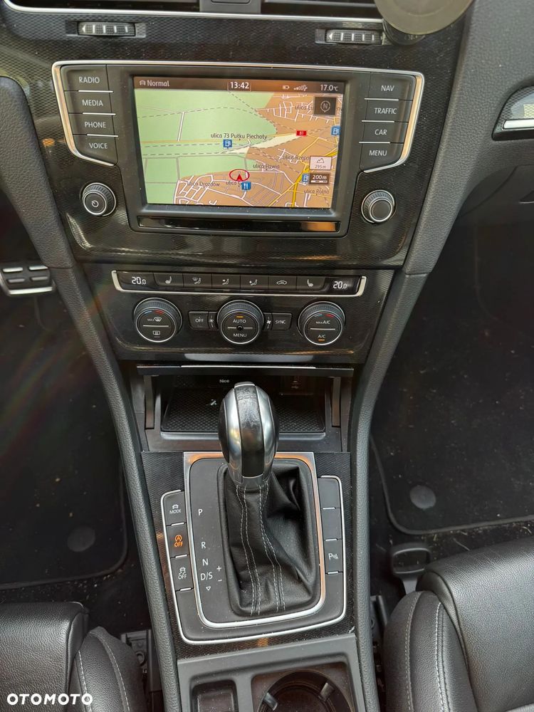 Volkswagen Golf GTD 2.0 TDI SCR DSG - 13