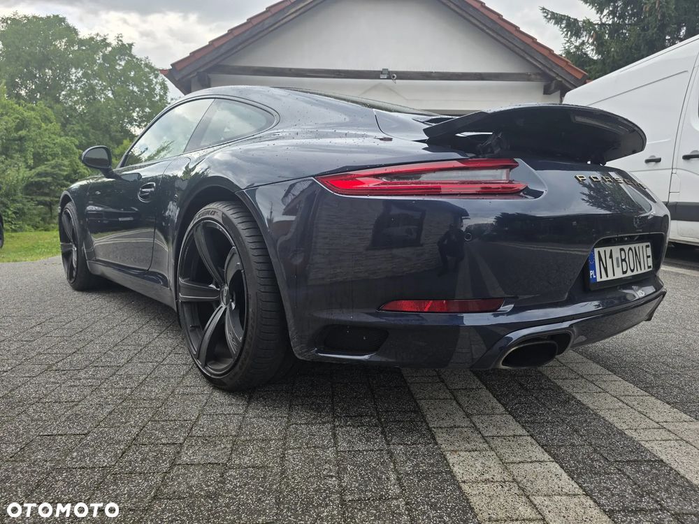 Porsche 911 Carrera PDK - 6