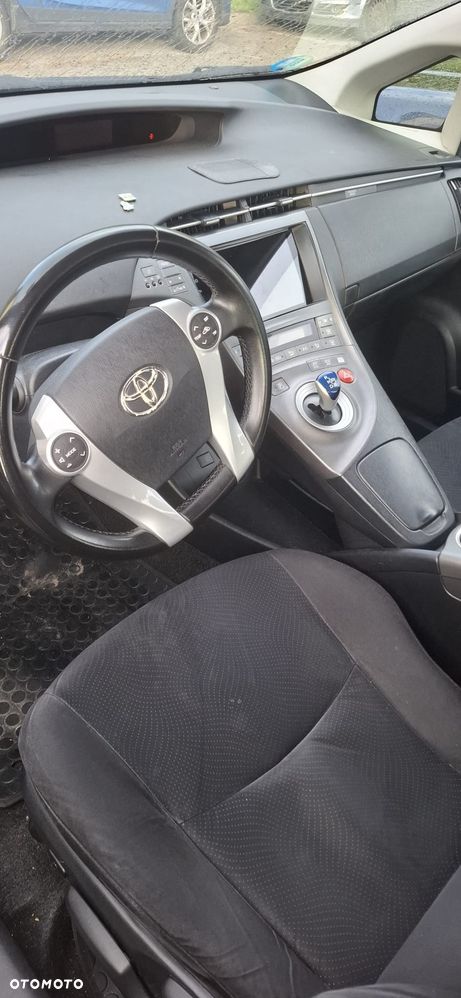 Toyota Prius 1.8 HSD Premium - 5