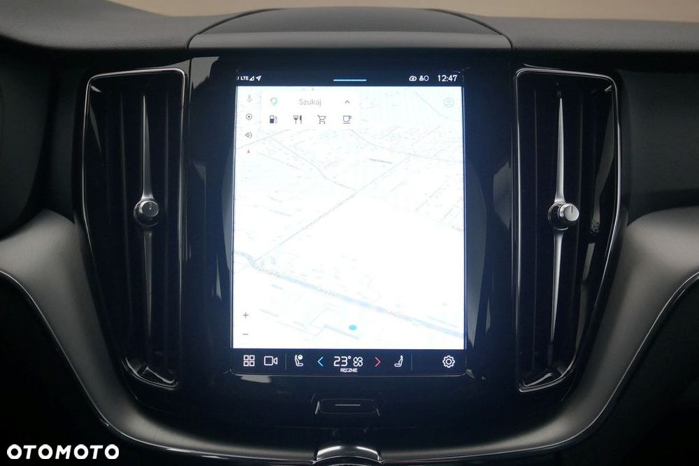 Volvo XC 60 - 21