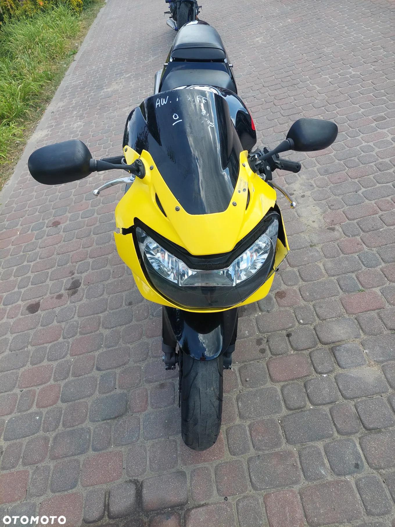 Honda CBR - 8