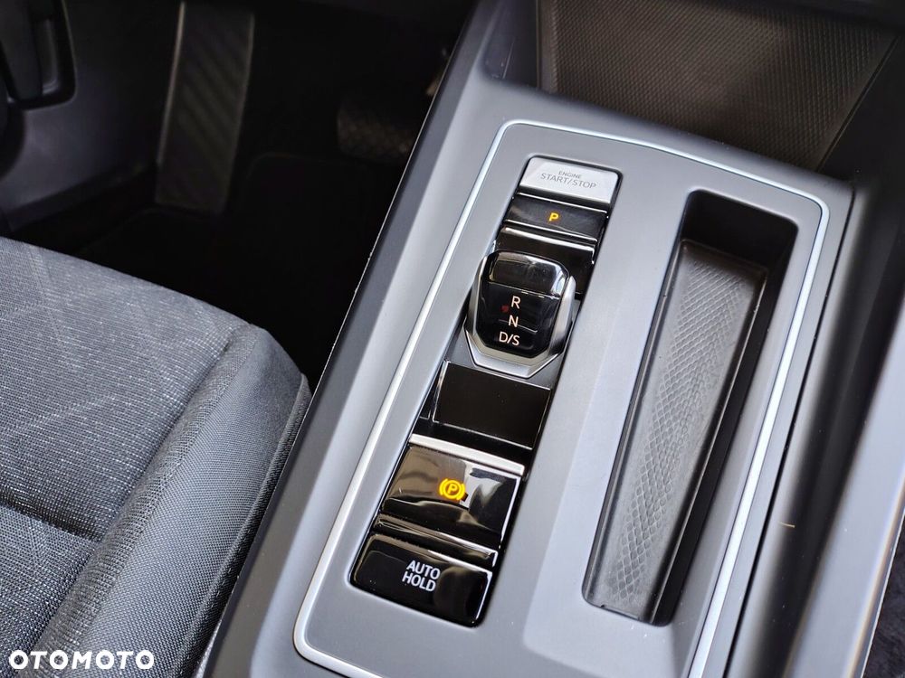 Volkswagen Golf - 27