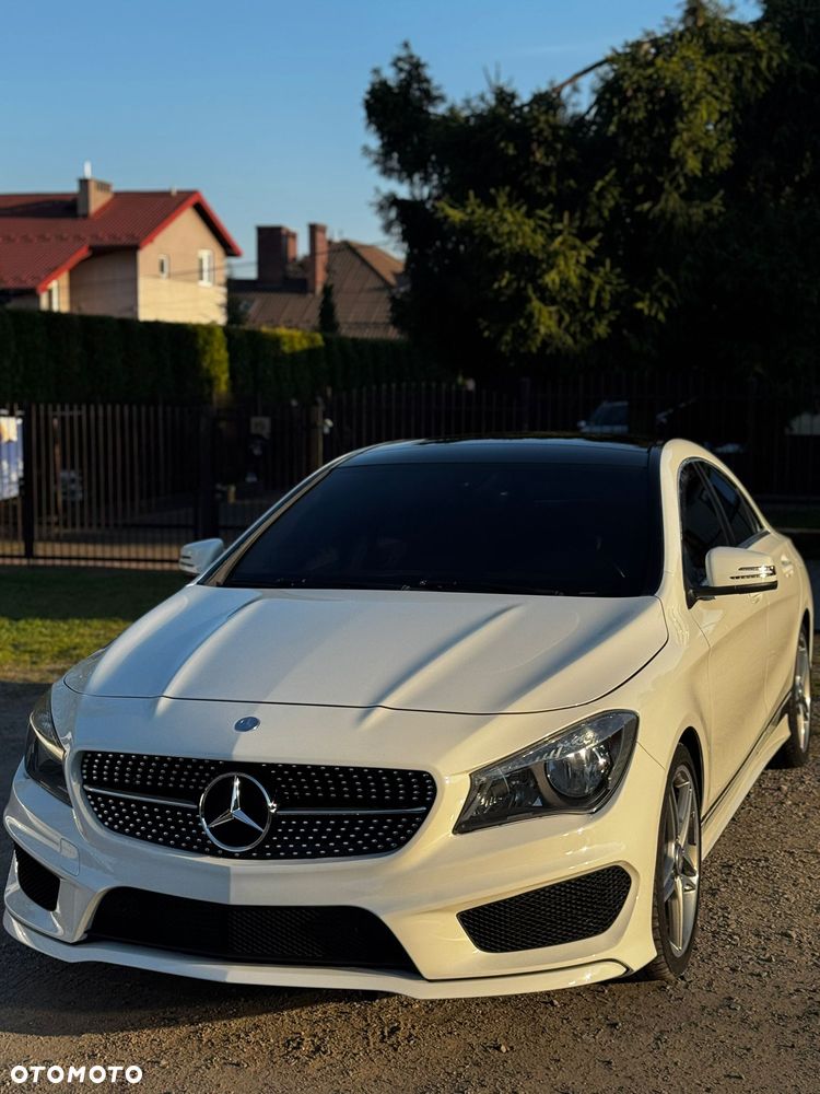 Mercedes-Benz CLA 250 7G-DCT UrbanStyle Edition - 4