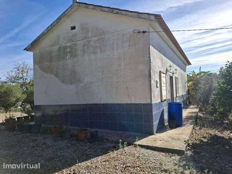 Venda de terreno com casa - Grande imagem: 4/11