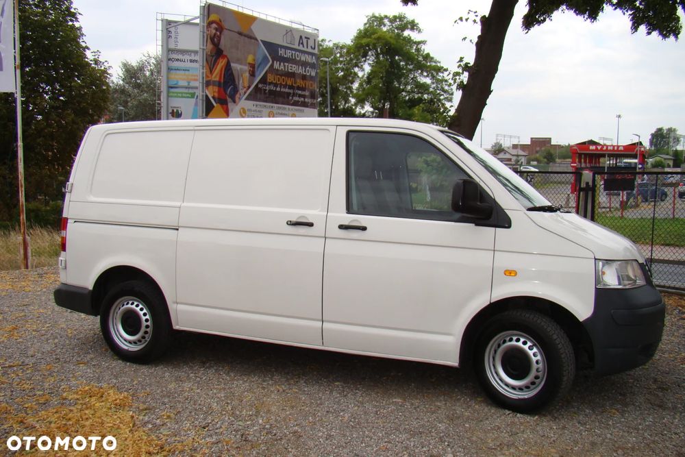 Volkswagen Transporter - 5